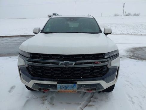 Used 2021 Chevrolet Tahoe Z71 w/ Luxury Package image 8