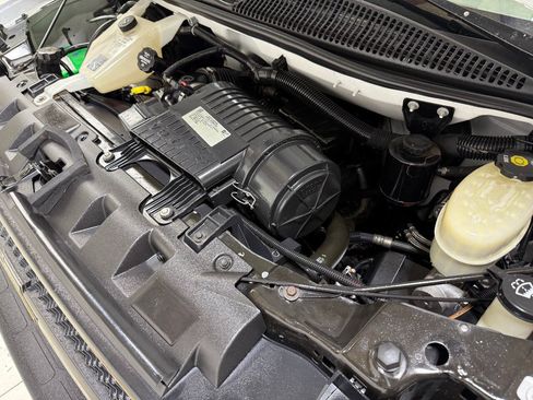 Used 2017 Chevrolet Express 2500 Extended RWD image 62