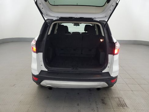 Used 2017 Ford Escape SE w/ Equipment Group 201A FWD image 29