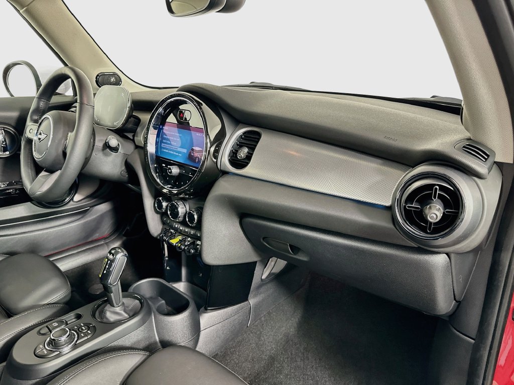Used 2024 MINI Cooper SE FWD image 29