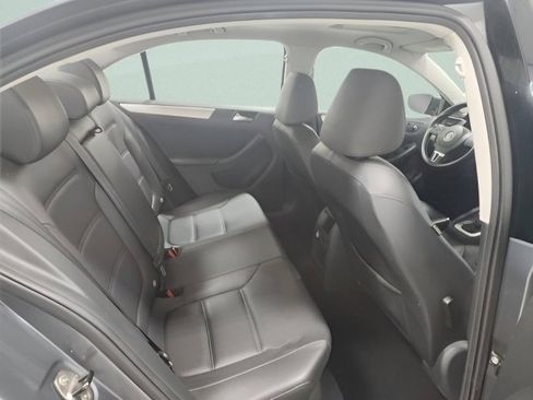 Used 2014 Volkswagen Jetta SE image 17