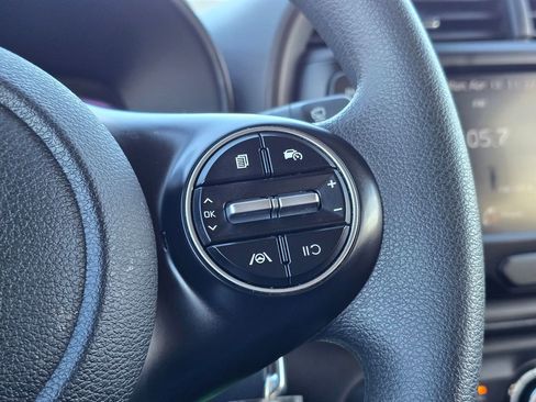 Used 2023 Kia Soul LX w/ LX Technology Package image 31