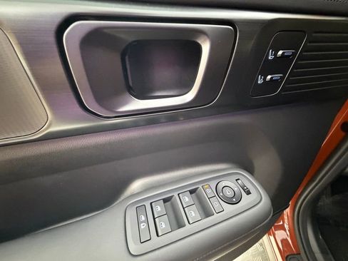 Certified 2025 Hyundai Santa Fe Calligraphy image 26