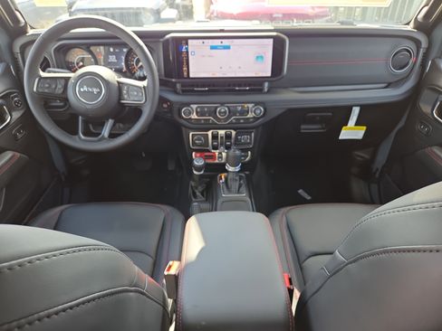 New 2026 Jeep Wrangler Unlimited Rubicon image 15