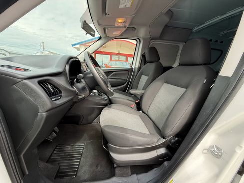 Used 2020 RAM ProMaster City Tradesman FWD image 9