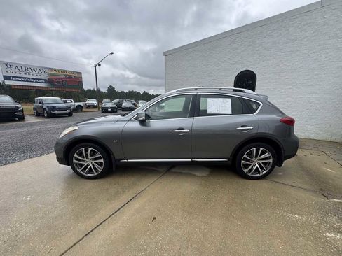 Used 2017 INFINITI QX50 w/ Deluxe Touring Package image 2