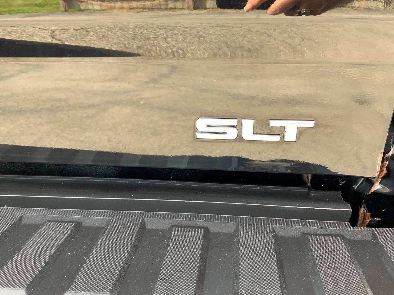 Used 2014 GMC Sierra 1500 SLT w/ SLT Preferred Package AWD/4WD image 47