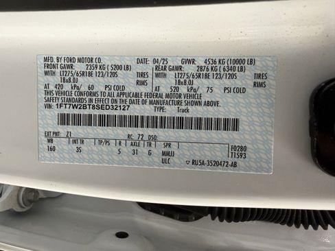 Used 2025 Ford F250 XLT image 19