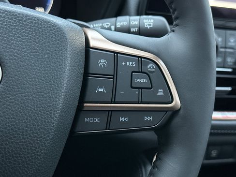 Certified 2025 Toyota Grand Highlander AWD Hybrid image 33