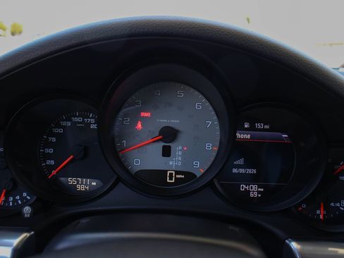 Used 2013 Porsche 911 Carrera 4S AWD/4WD image 22