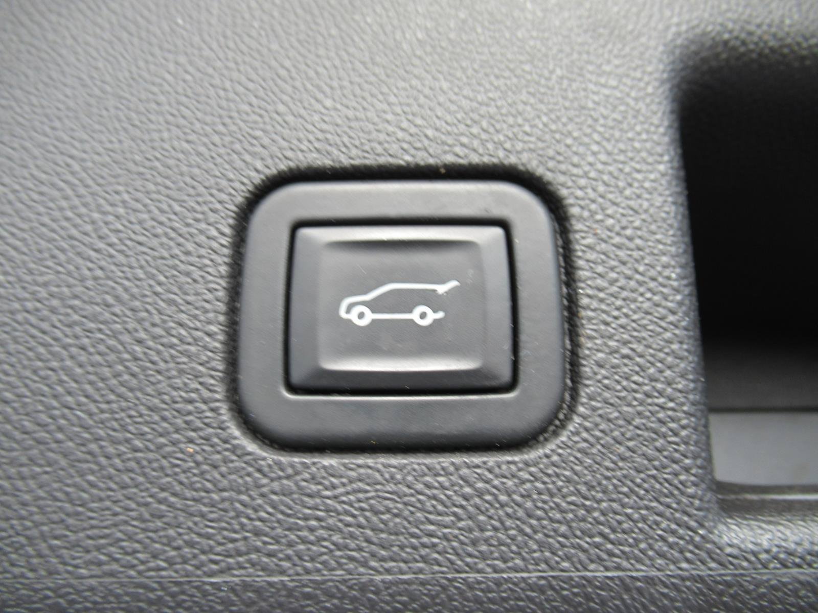 Certified 2021 Chevrolet Equinox LT FWD image 39