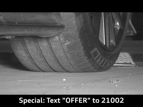 Used 2024 Nissan GT-R Premium w/ Premium Interior Package AWD/4WD image 13