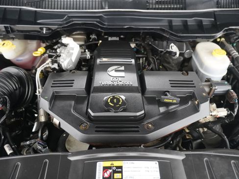 Used 2012 RAM 2500 Limited image 32