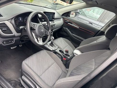 Certified 2021 Kia Seltos LX AWD/4WD image 9