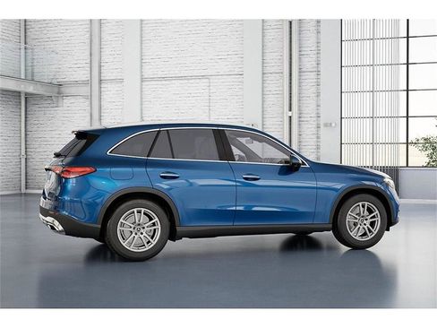 New 2026 Mercedes-Benz GLC 300 4MATIC image 18