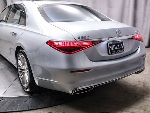 Certified 2022 Mercedes-Benz S 580 4MATIC Sedan image 8