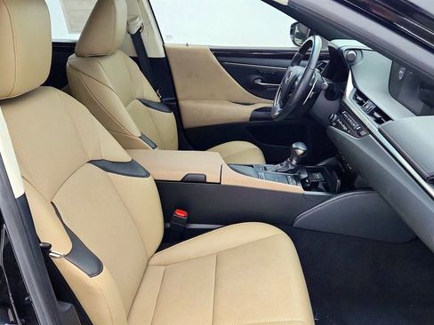 Used 2020 Lexus ES 350 w/ Premium Package FWD image 23