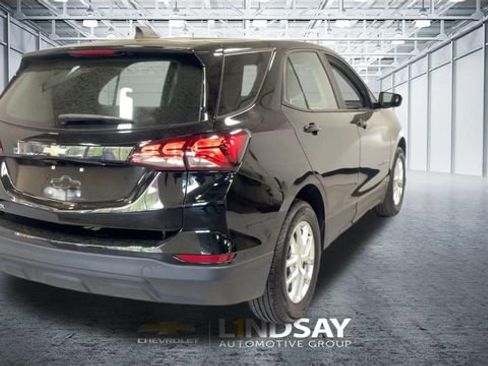 Used 2024 Chevrolet Equinox LS image 9