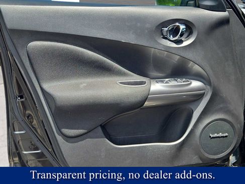 Used 2015 Nissan Juke SV w/ Technology Package FWD image 22
