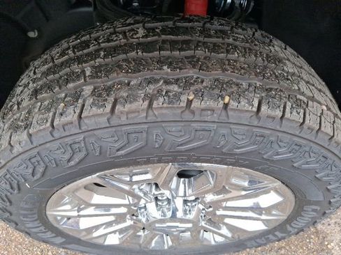 New 2026 Chevrolet Silverado 2500 LT w/ Texas Edition AWD/4WD image 8