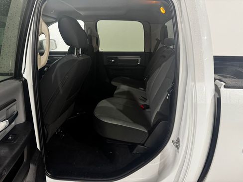 Used 2022 RAM 1500 Classic SLT image 20