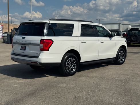 Used 2024 Ford Expedition Max XLT AWD/4WD image 7