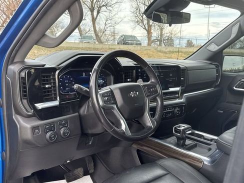 Used 2022 Chevrolet Silverado 1500 RST image 19