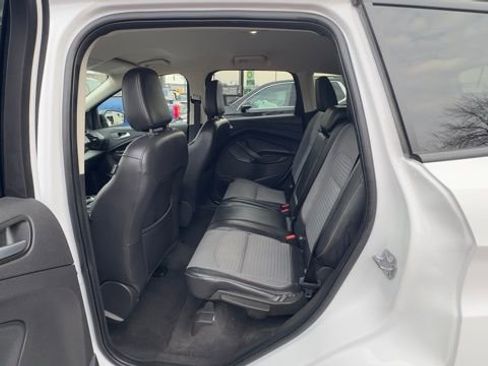 Certified 2019 Ford Escape SE image 21