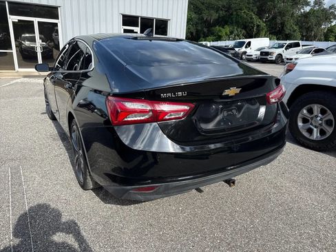 Used 2022 Chevrolet Malibu LT FWD image 10