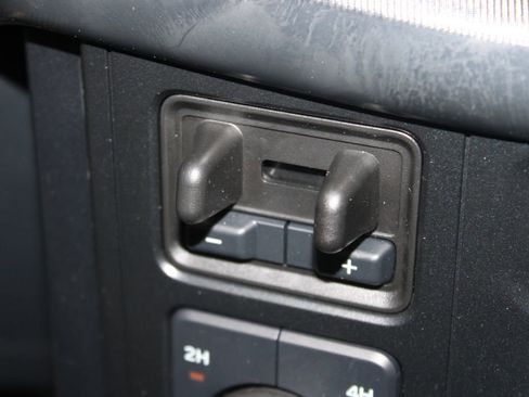 Used 2024 Ford F150 Raptor AWD/4WD image 48