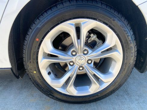 Certified 2023 Honda Accord LX image 26