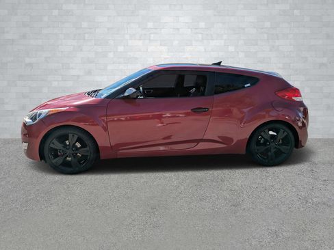 Used 2016 Hyundai Veloster w/ Option Group 02 image 7