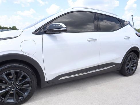 Used 2022 Chevrolet Bolt EUV Premier w/ Launch Edition FWD image 34