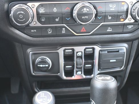 New 2025 Jeep Wrangler Sport S image 15