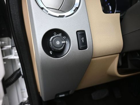 Used 2015 Ford F250 Lariat w/ Lariat Ultimate Package image 13