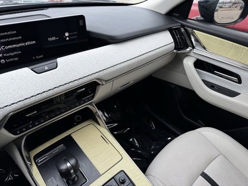 Certified 2025 MAZDA CX-90 3.3 Turbo S w/ Premium Plus image 28