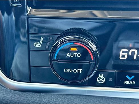 New 2026 Nissan Rogue Platinum image 21