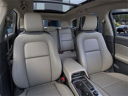 New 2026 Lincoln Corsair Reserve w/ Jet Appearance Package AWD/4WD image 10
