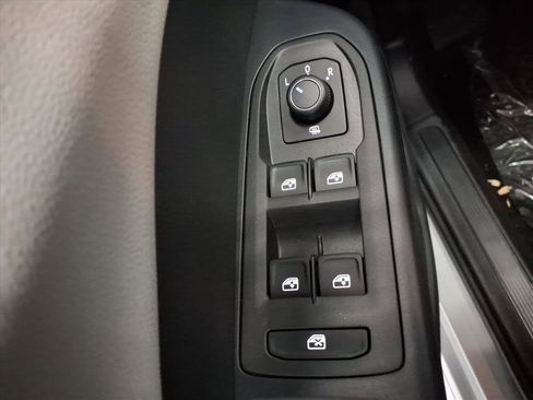 New 2026 Volkswagen Taos S AWD/4WD image 15