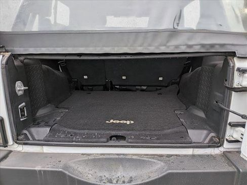 Used 2016 Jeep Wrangler Unlimited Sport image 6