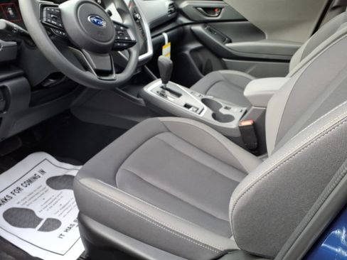 Certified 2025 Subaru Crosstrek 2.0i Premium image 11