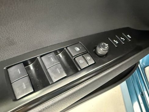 Used 2025 Toyota Camry XLE w/ Premium Package FWD image 29