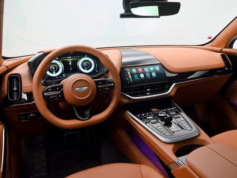 New 2026 Aston Martin DBX 707 image 11