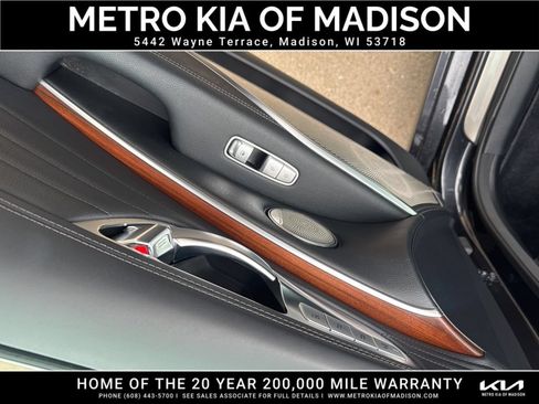 Used 2020 Kia K900 Luxury w/ VIP Package AWD/4WD image 38
