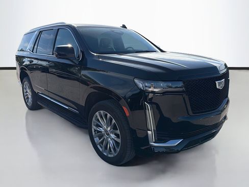 Used 2023 Cadillac Escalade Premium Luxury image 7