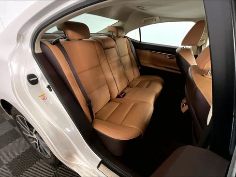 Used 2017 Lexus ES 350 image 18