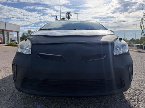 Used 2014 Toyota Prius Two FWD image 9