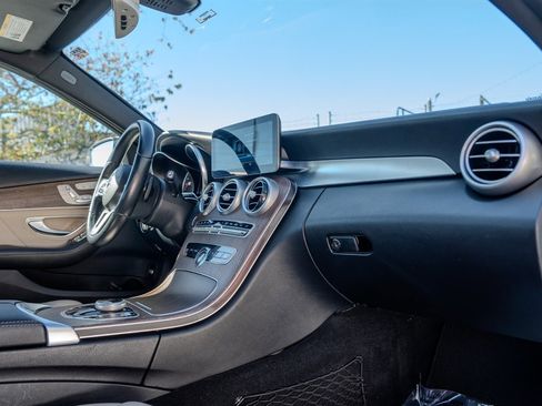 Used 2019 Mercedes-Benz C 300 Sedan image 30