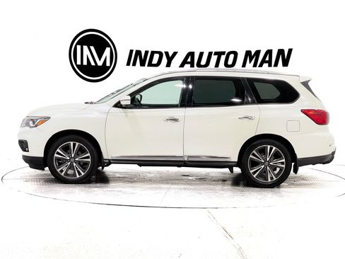 Used 2019 Nissan Pathfinder Platinum w/ Cargo Package image 7