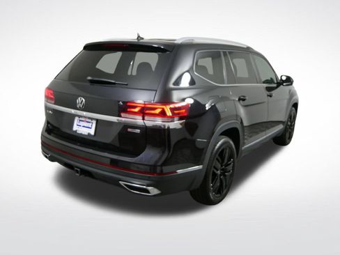 Used 2021 Volkswagen Atlas SEL AWD/4WD image 3